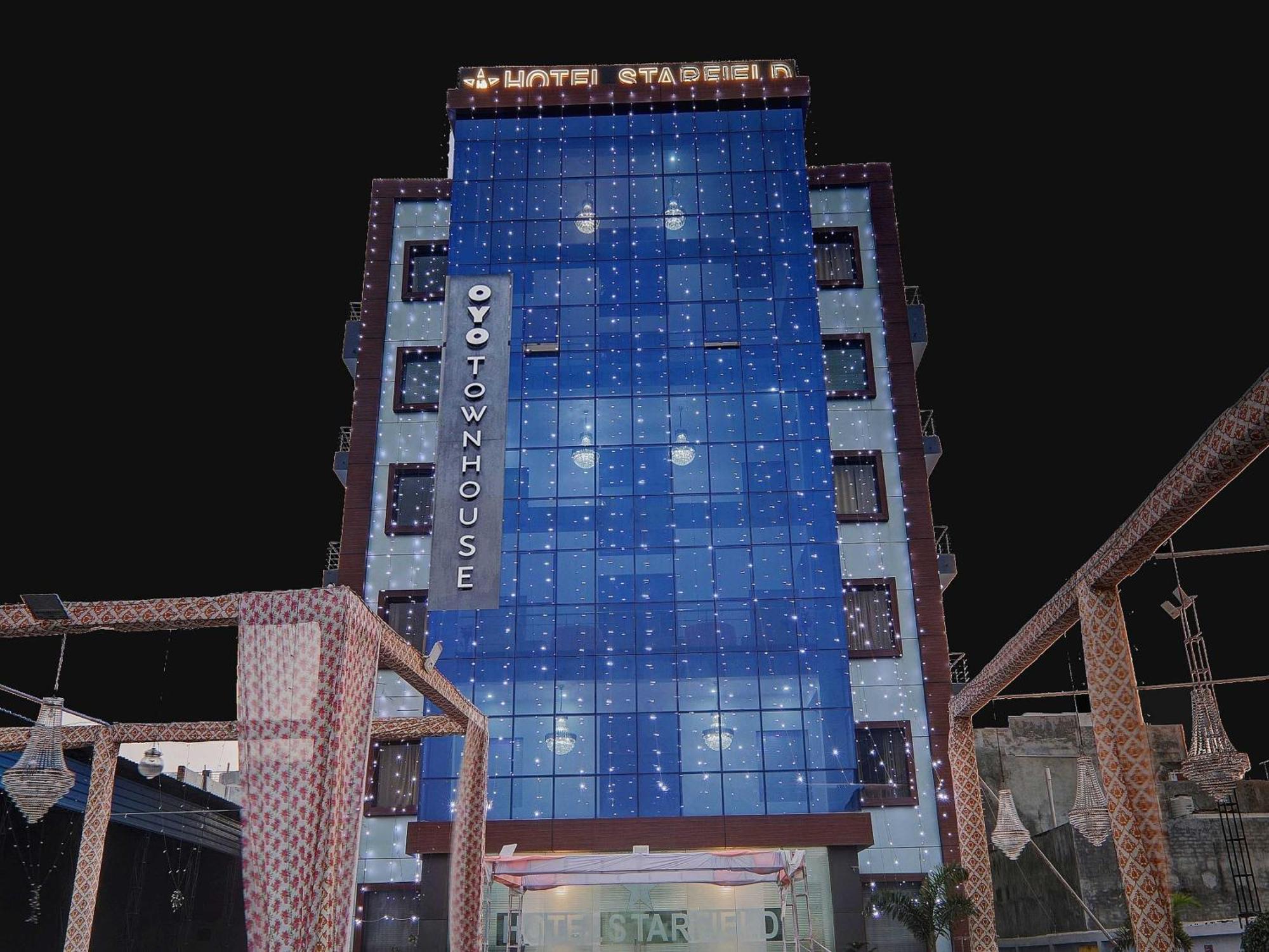 Collection O Starfield Hotell Lucknow Exteriör bild
