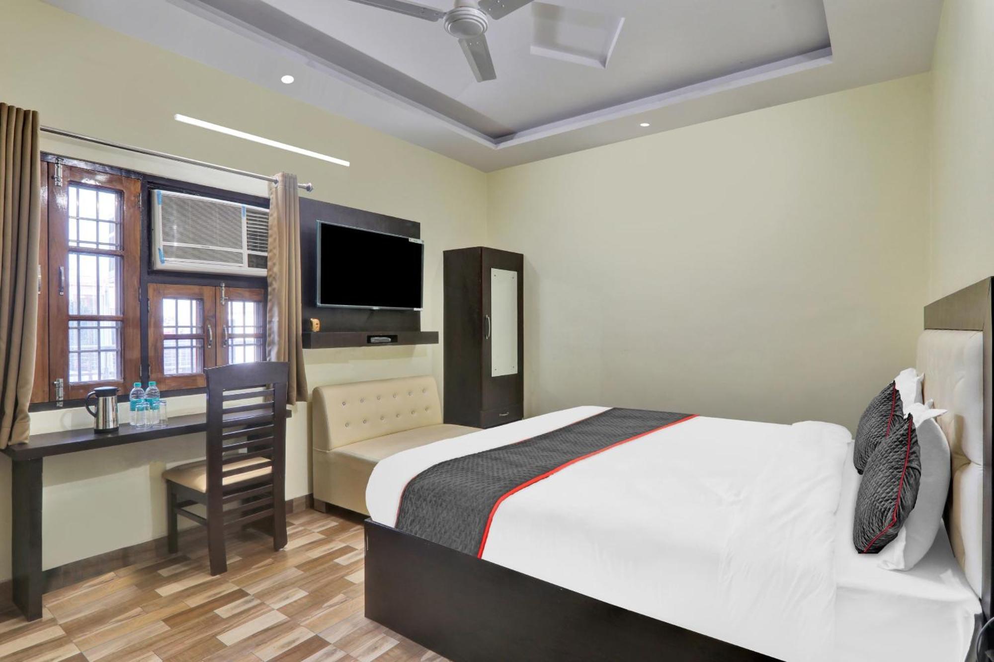 Collection O Starfield Hotell Lucknow Exteriör bild